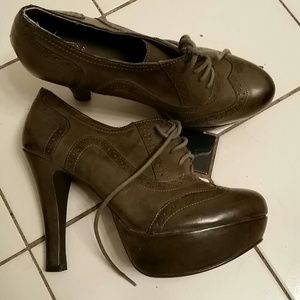 Super Hi Victorian Granny Platforms